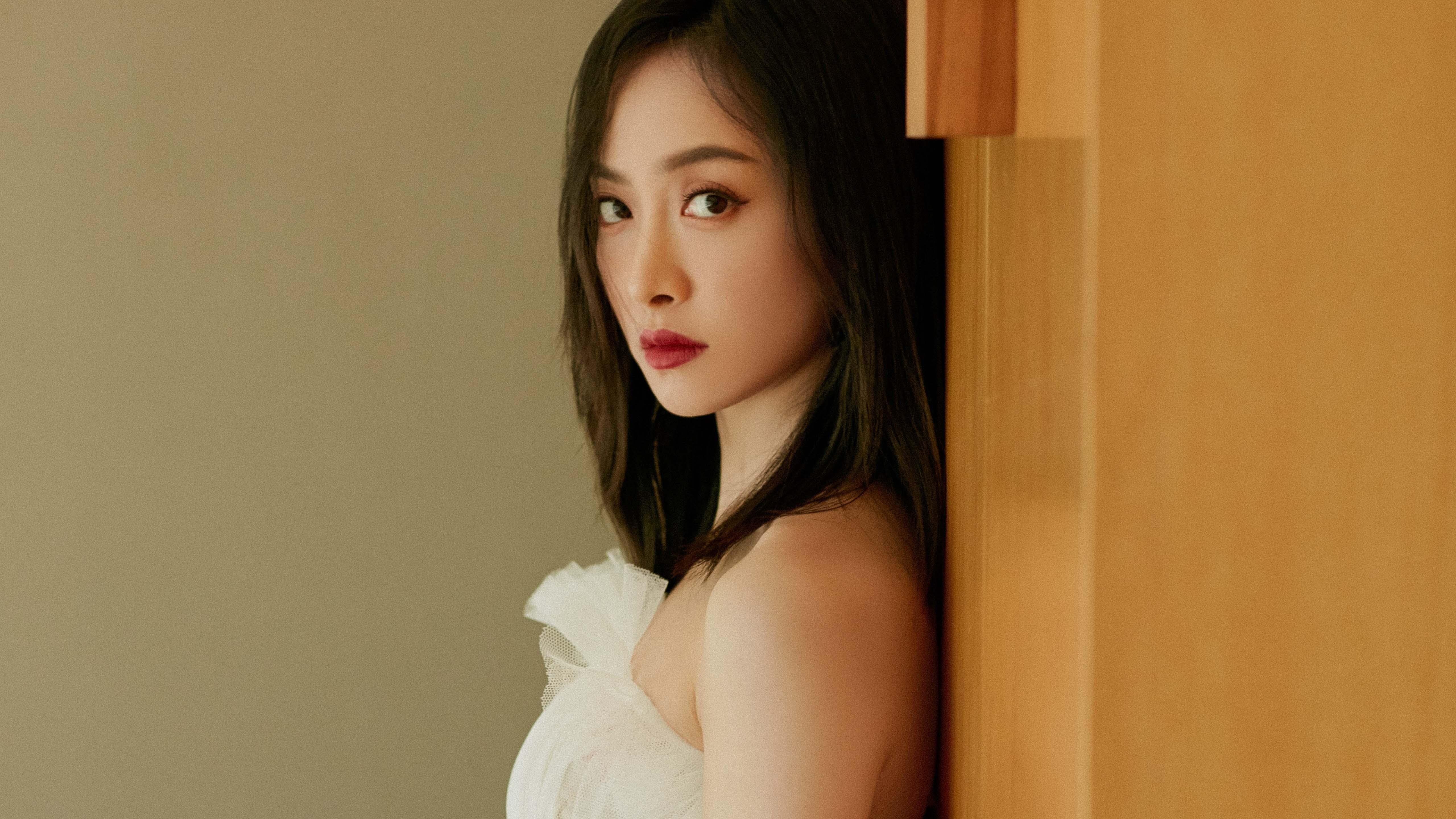 雄鹿全队火力发威击败开拓者，安特托昆博霸气之战，安特托昆博生涯数据